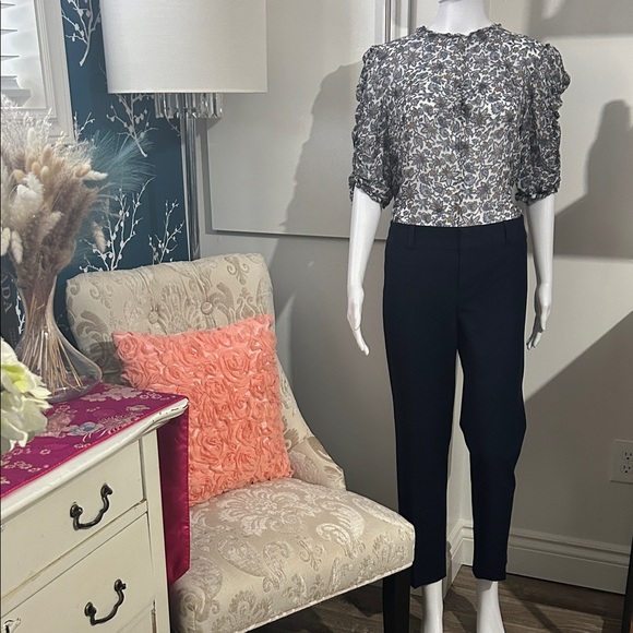 Banana Republic Navy Cropped Pants - Picture 7 of 13